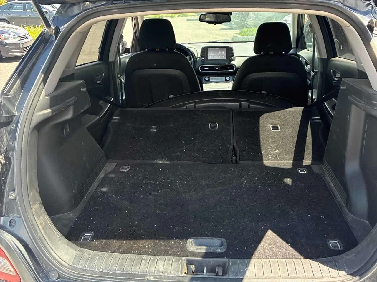 Hyundai Kona * Preferred * АВТОКРЕДИТ * КЛИП * ПОДГРЕВ * ПАНО, снимка 13 - Автомобили и джипове - 54992321