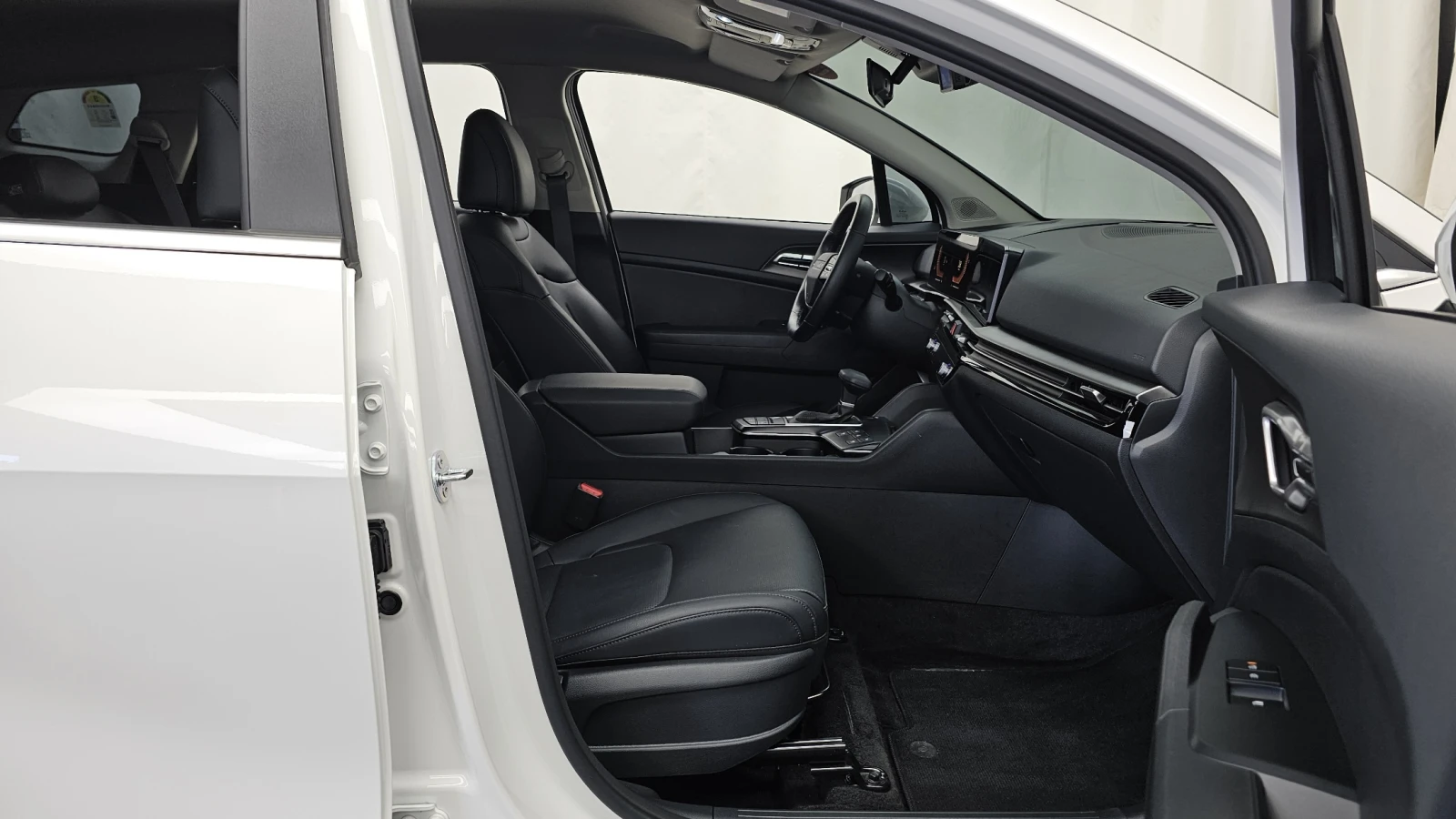 Kia Sportage PRESTIGE / 1.6T / ОБДУХ / ПОДГРЕВИ / ДИСТРОНИК, снимка 11 - Автомобили и джипове - 55542379