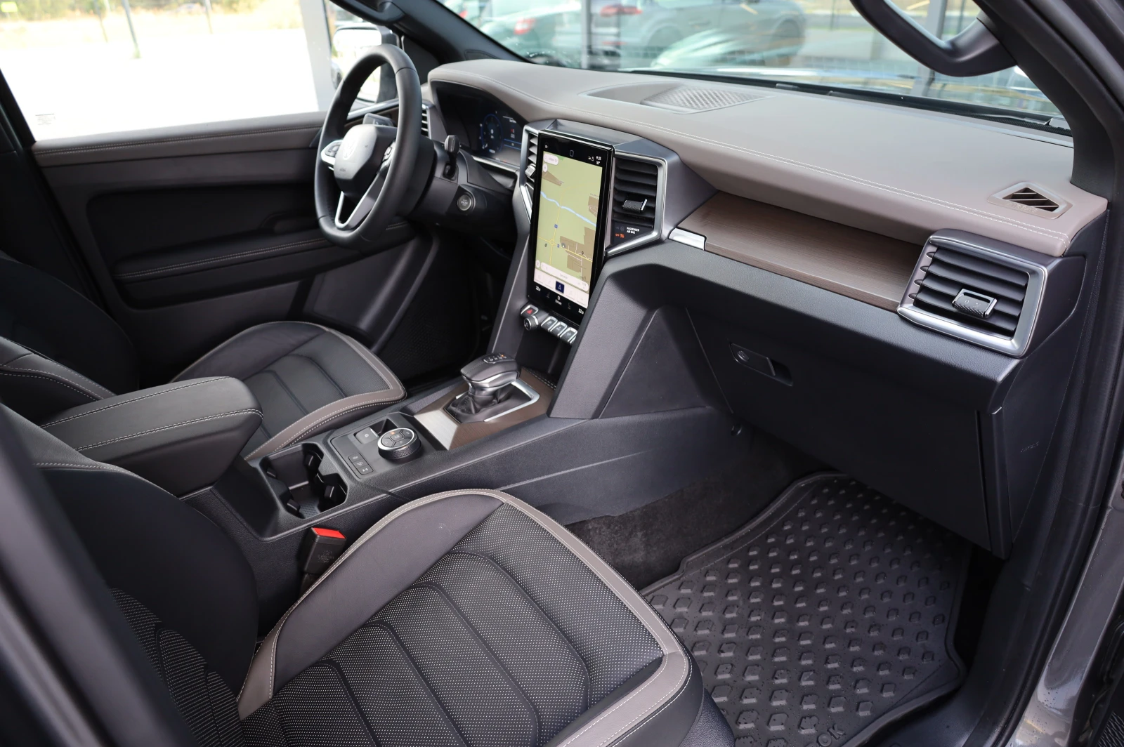 VW Amarok NEW* STYLE* IQ LED LIHTS* 360* 