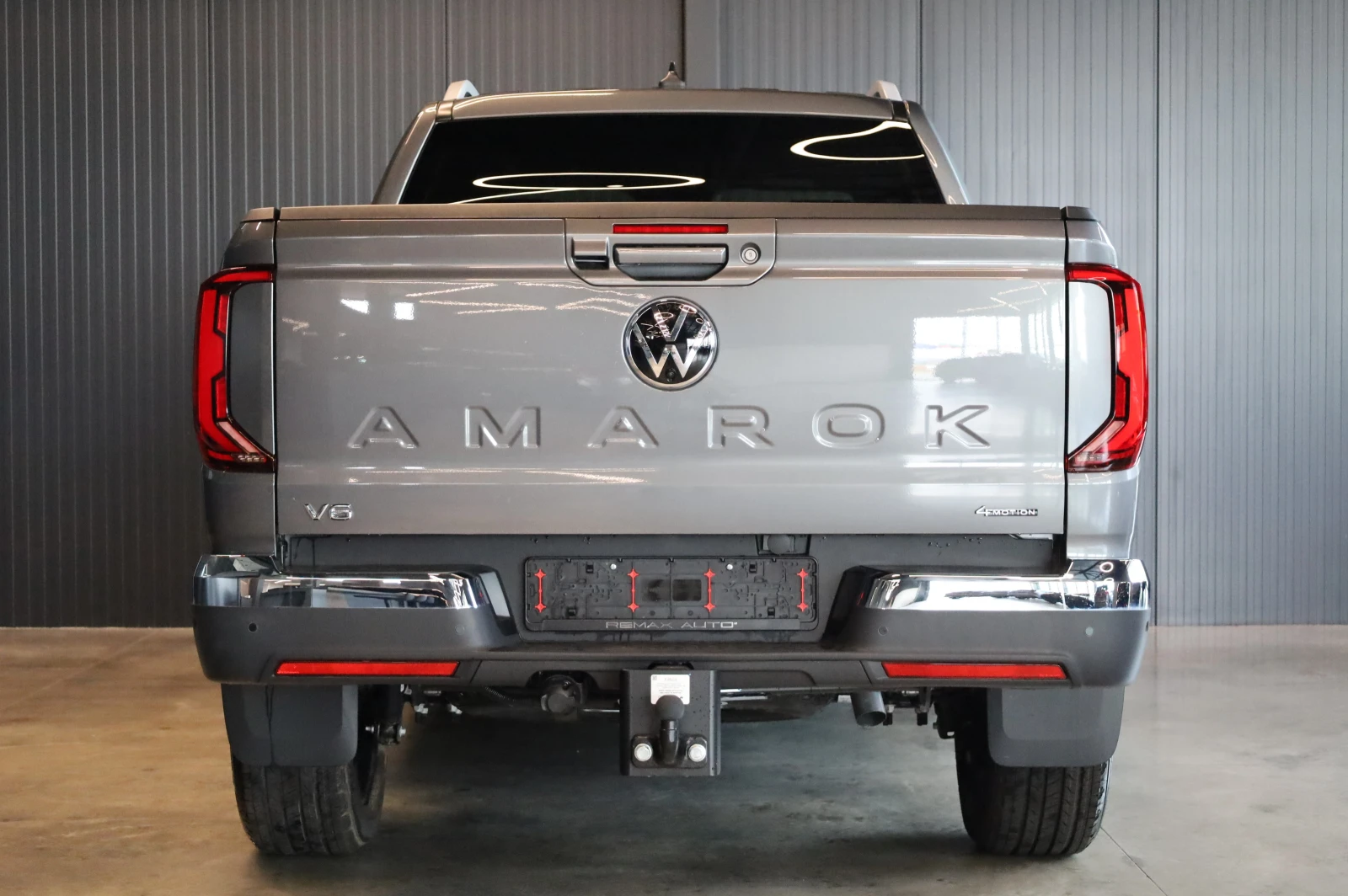 VW Amarok NEW* STYLE* IQ LED LIGHTS* HARMAN/KARDON* 360* , снимка 8 - Автомобили и джипове - 55663376
