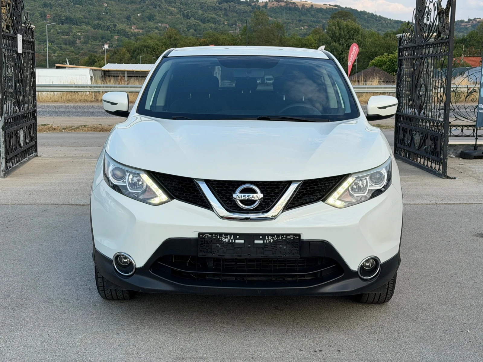 Nissan Qashqai 1.5DCI ИТАЛИЯ, снимка 3 - Автомобили и джипове - 55829494