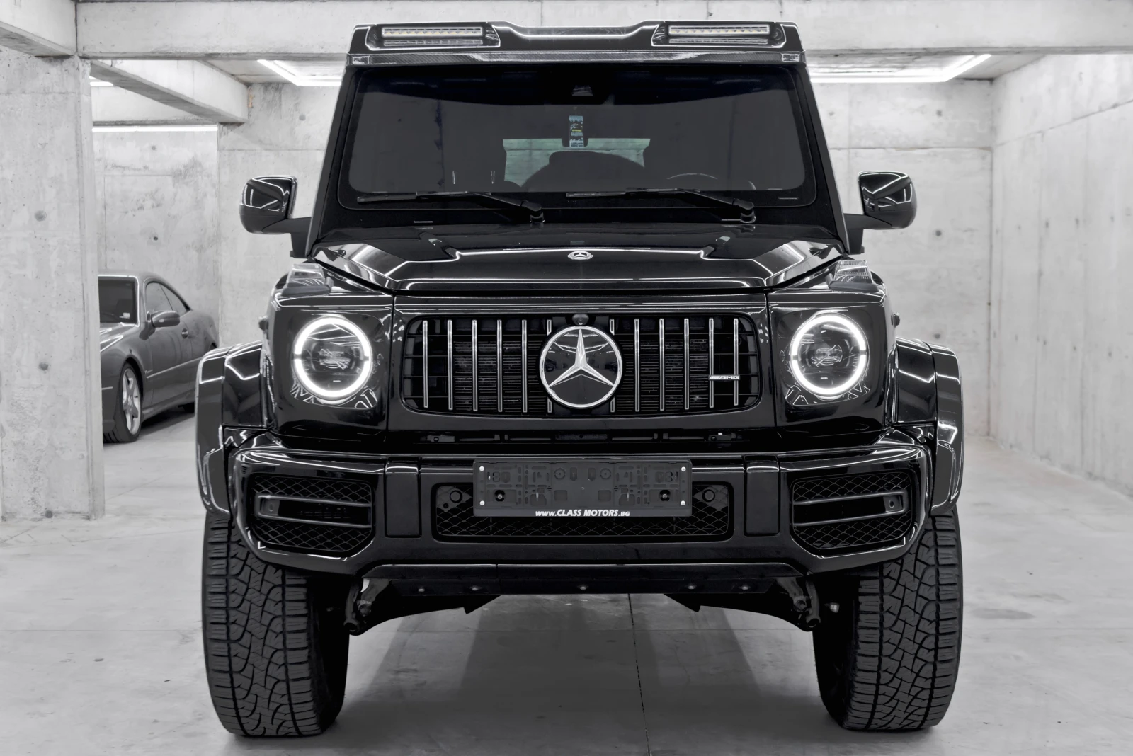 Mercedes-Benz G 63 AMG 4x4* 2