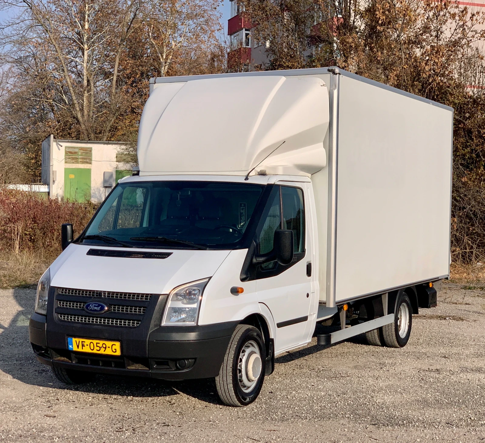 Ford Transit 155кс* ПАДАЩ БОРД 1ТОН* СТРАНИЧНА ВРАТА* ФУЛ ЕКСТР - изображение 2