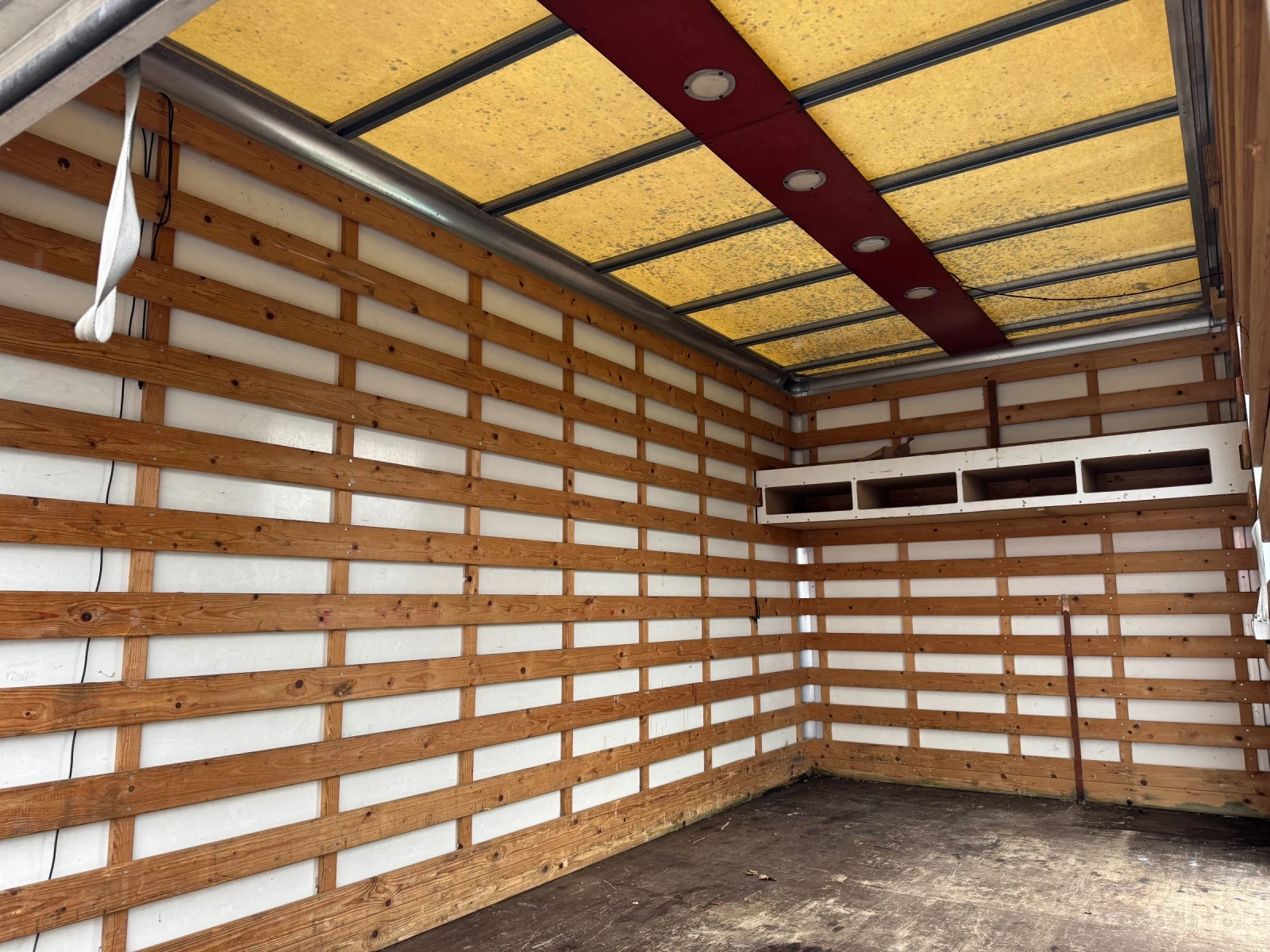 Iveco Daily 35C13* 2.8HPT* Падащ борд - изображение 8