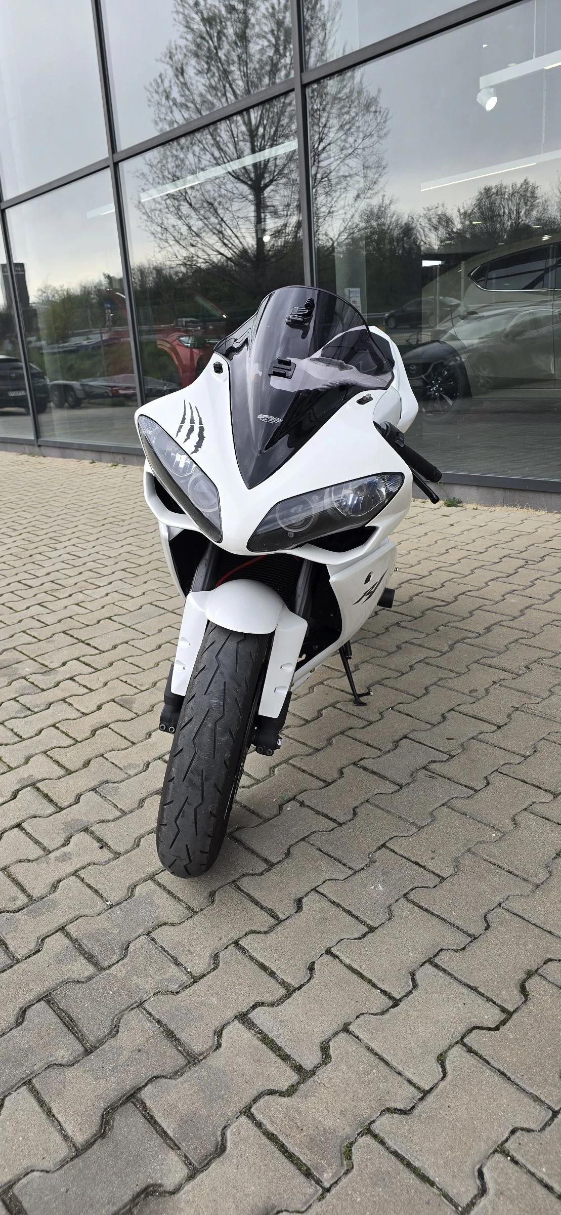 Yamaha YZF-R1 R1 - изображение 4