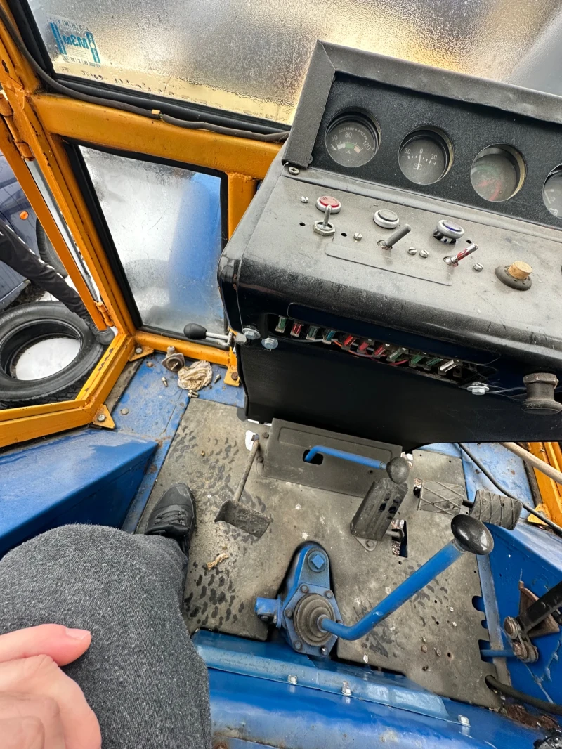 Трактор Болгар ТК-80, снимка 14 - Селскостопанска техника - 53218538