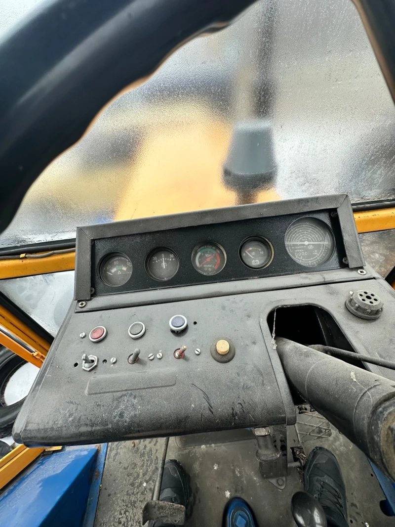 Трактор Болгар ТК-80, снимка 12 - Селскостопанска техника - 53218538