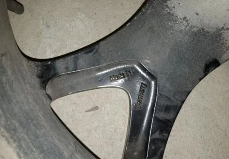    275/40R20 | Mobile.bg   8