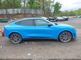 Ford Mustang Mach-E GT AWD, снимка 13