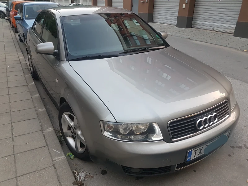 Audi A4, снимка 2 - Автомобили и джипове - 47285611