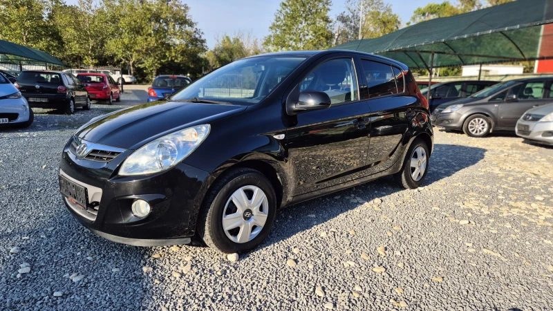 Hyundai I20, снимка 1 - Автомобили и джипове - 47377156