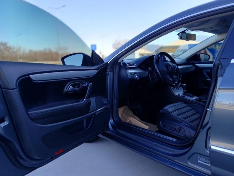 VW CC 2.0 TFSI, снимка 13 - Автомобили и джипове - 49402944