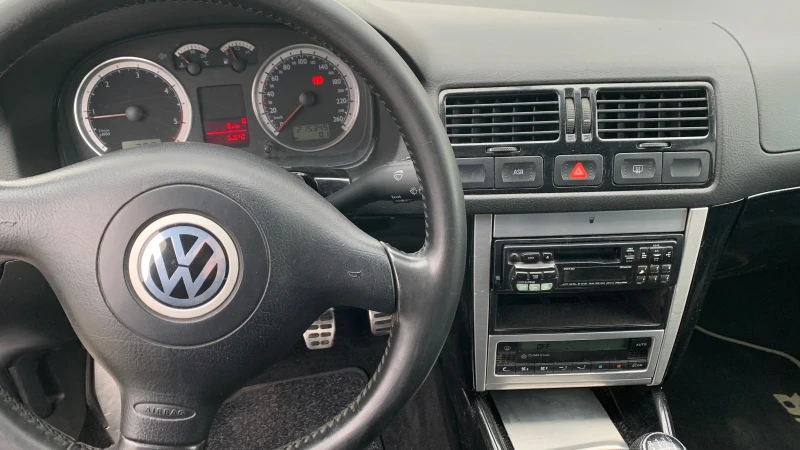 VW Golf 1.9TDI* 150HP* ARL, снимка 12 - Автомобили и джипове - 49532110