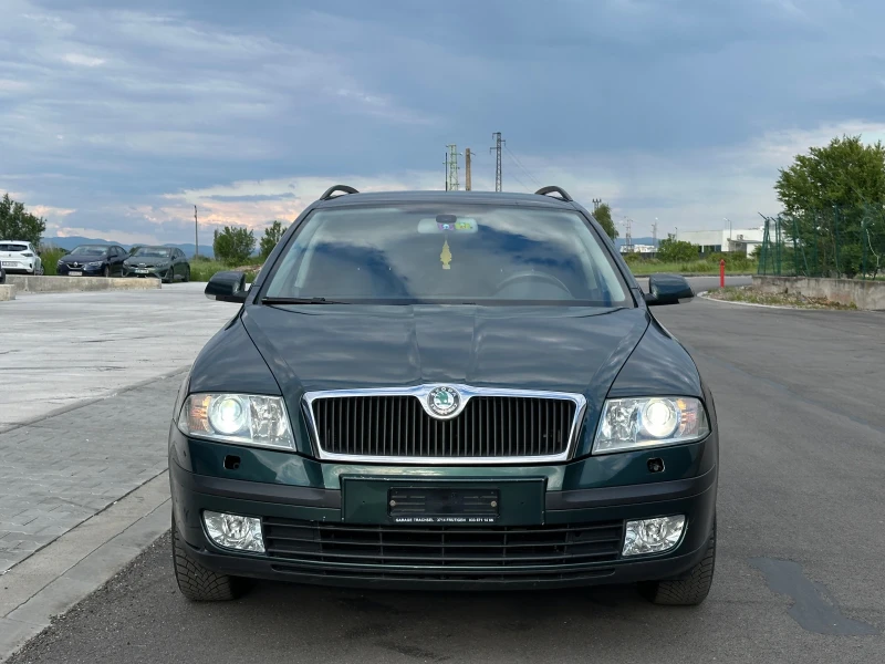 Skoda Octavia 2.0 FSI 4x4, снимка 6 - Автомобили и джипове - 52810120
