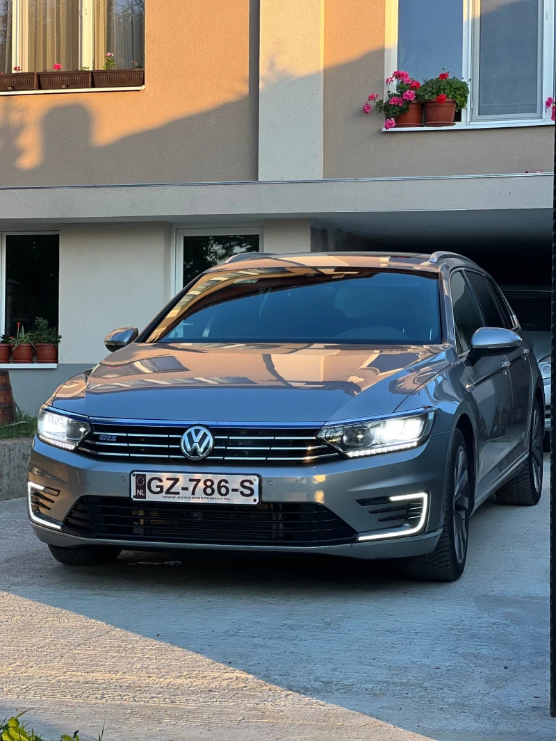 VW Passat GTE PLUG-IN, снимка 2 - Автомобили и джипове - 52494892