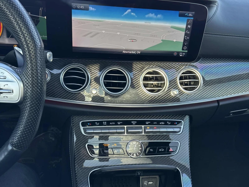 Mercedes-Benz E 63 AMG CARFAX* АВТОФИНАНСИРАНЕ* БЕЗ ПЪРВОНАЧАЛНА ВНОСКА* , снимка 9 - Автомобили и джипове - 52788077