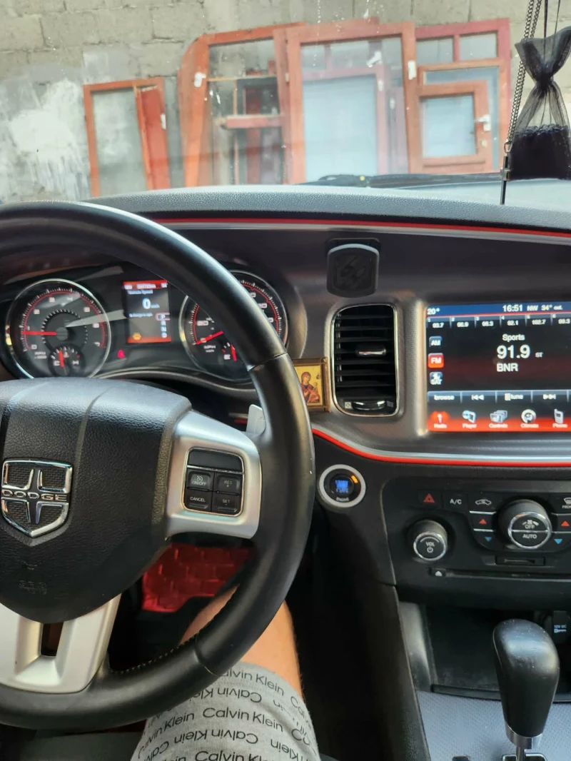Dodge Charger, снимка 11 - Автомобили и джипове - 52806396