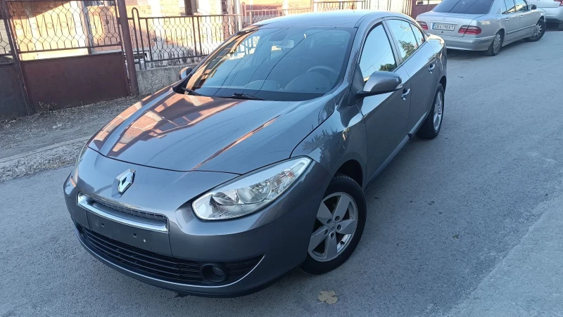 Renault Fluence 1.6 перфектен - 8300 лв. - 12451579 1