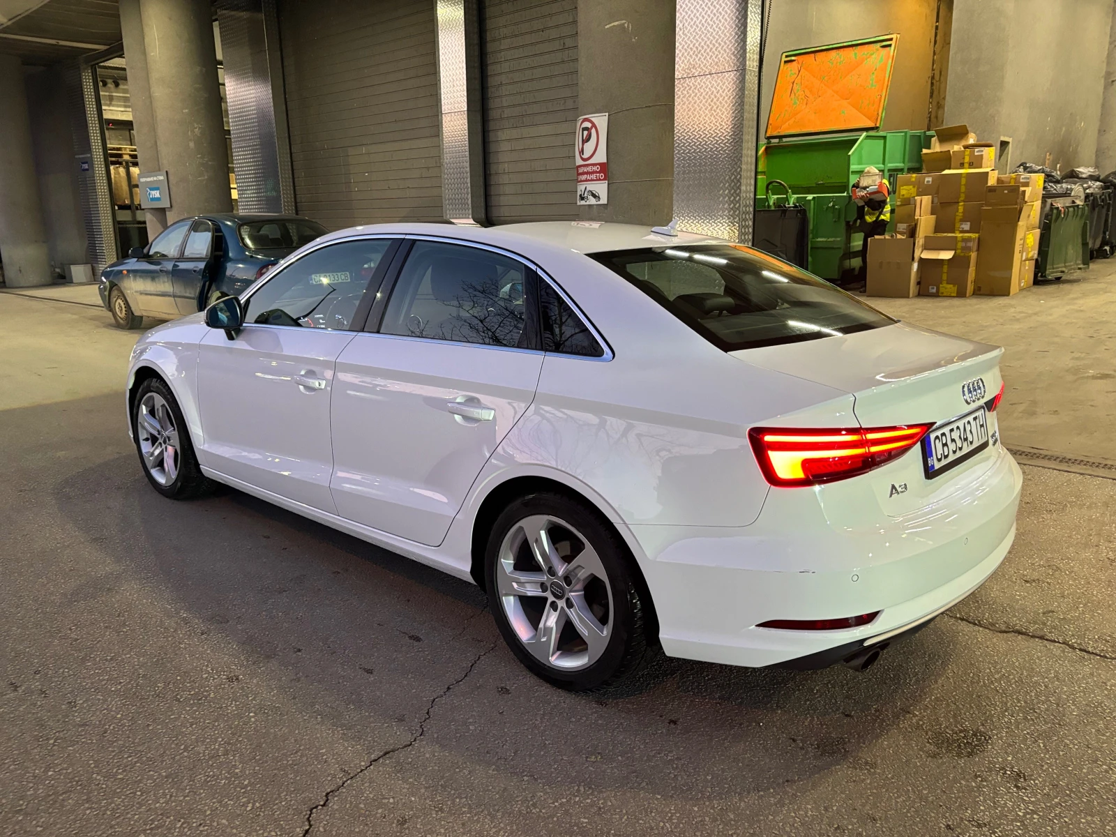 Audi A3 TFSi quattro 220 HP - изображение 3