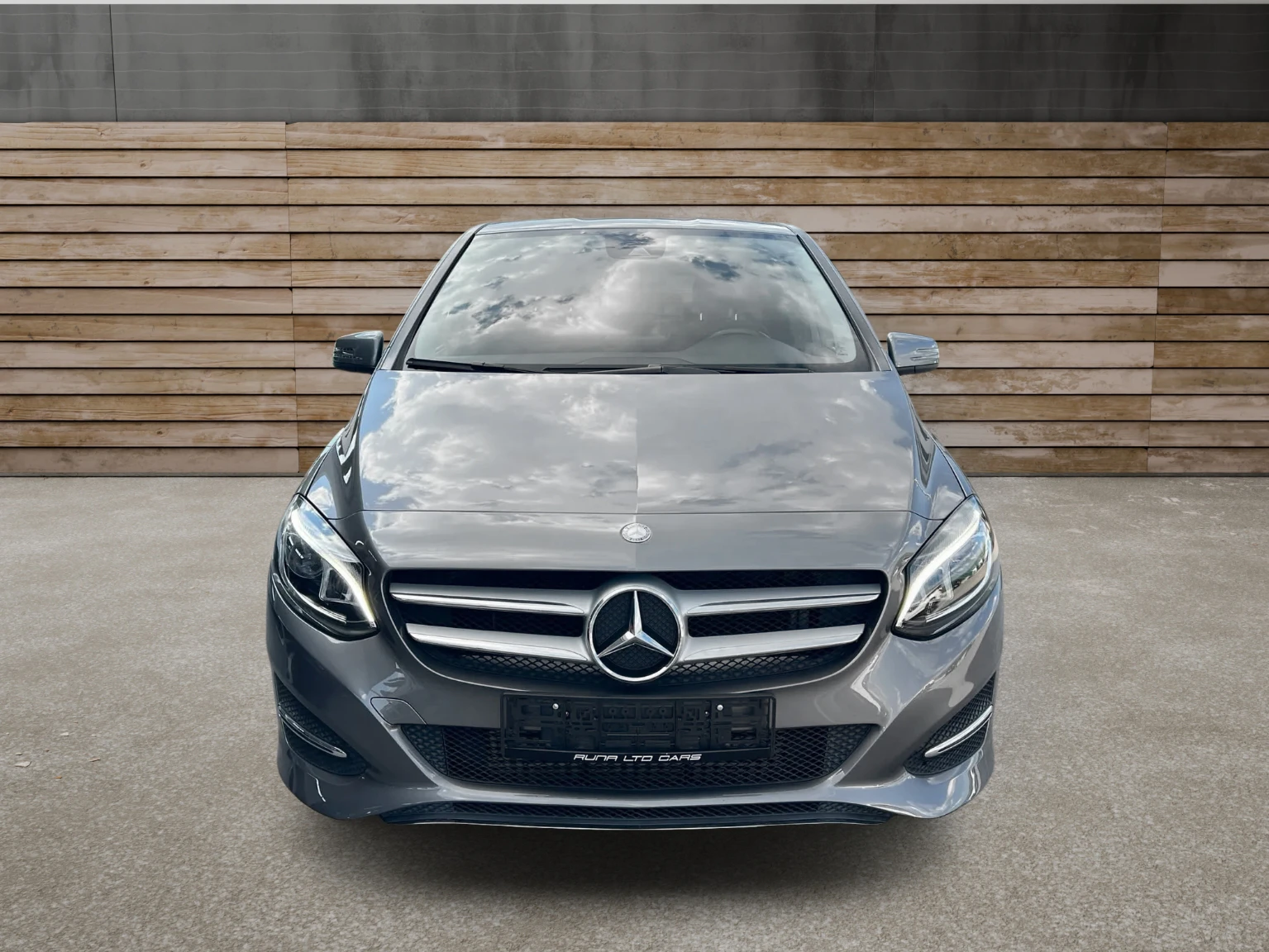 Mercedes-Benz B 180 d 91000km Sport Automatic Camera Кожа ТОП СЪСТОЯНИ - изображение 2