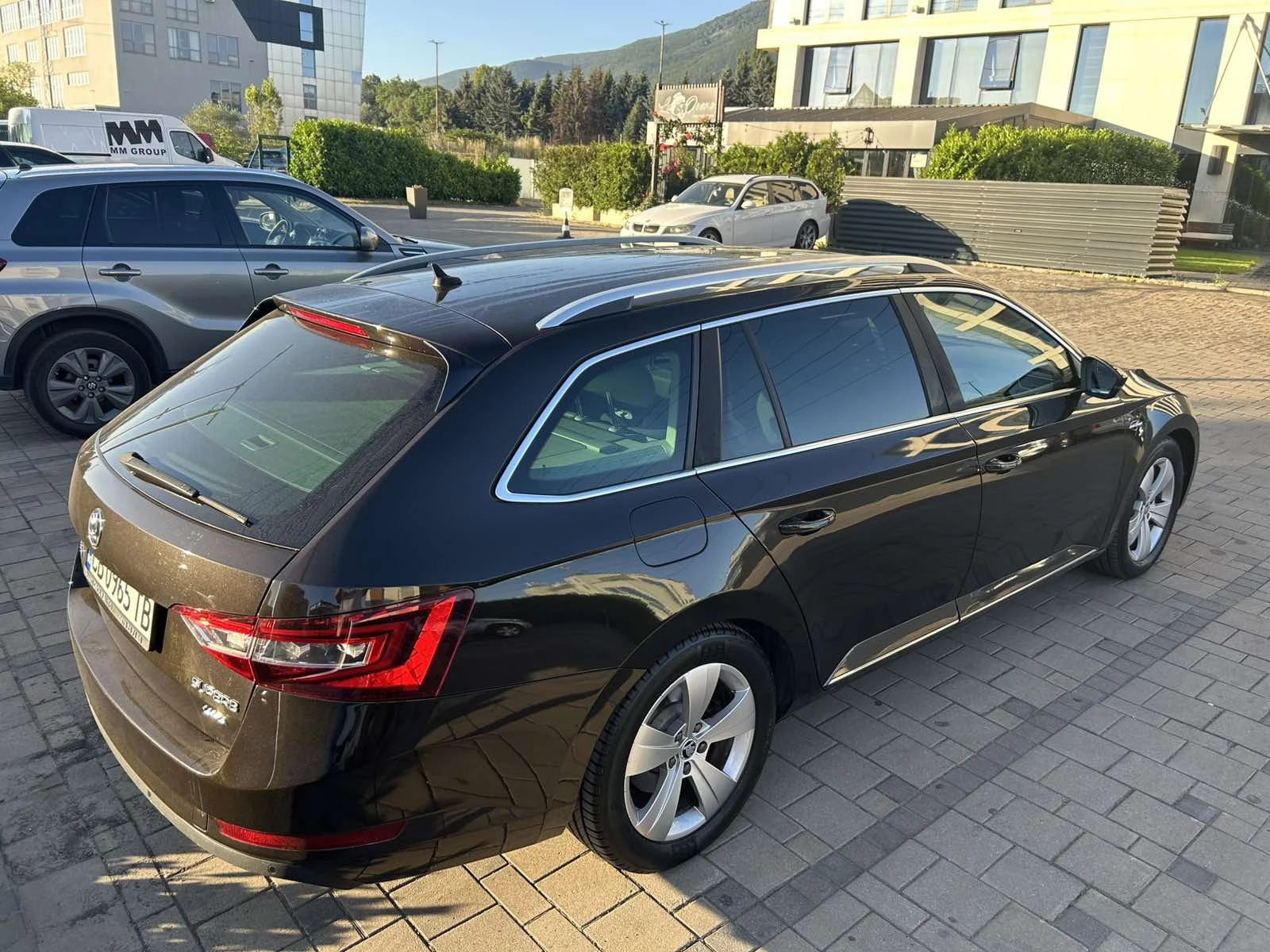 Skoda Superb  - изображение 8