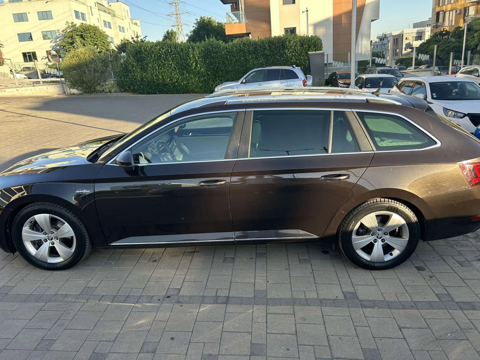 Skoda Superb  - изображение 10