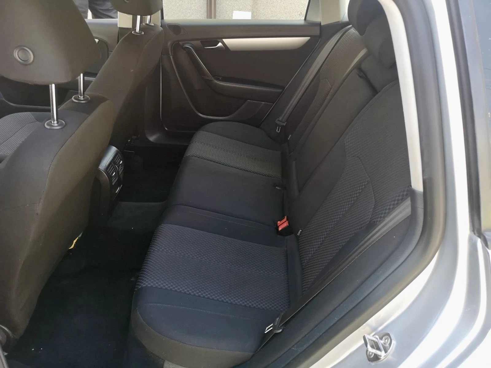 VW Passat  - изображение 8