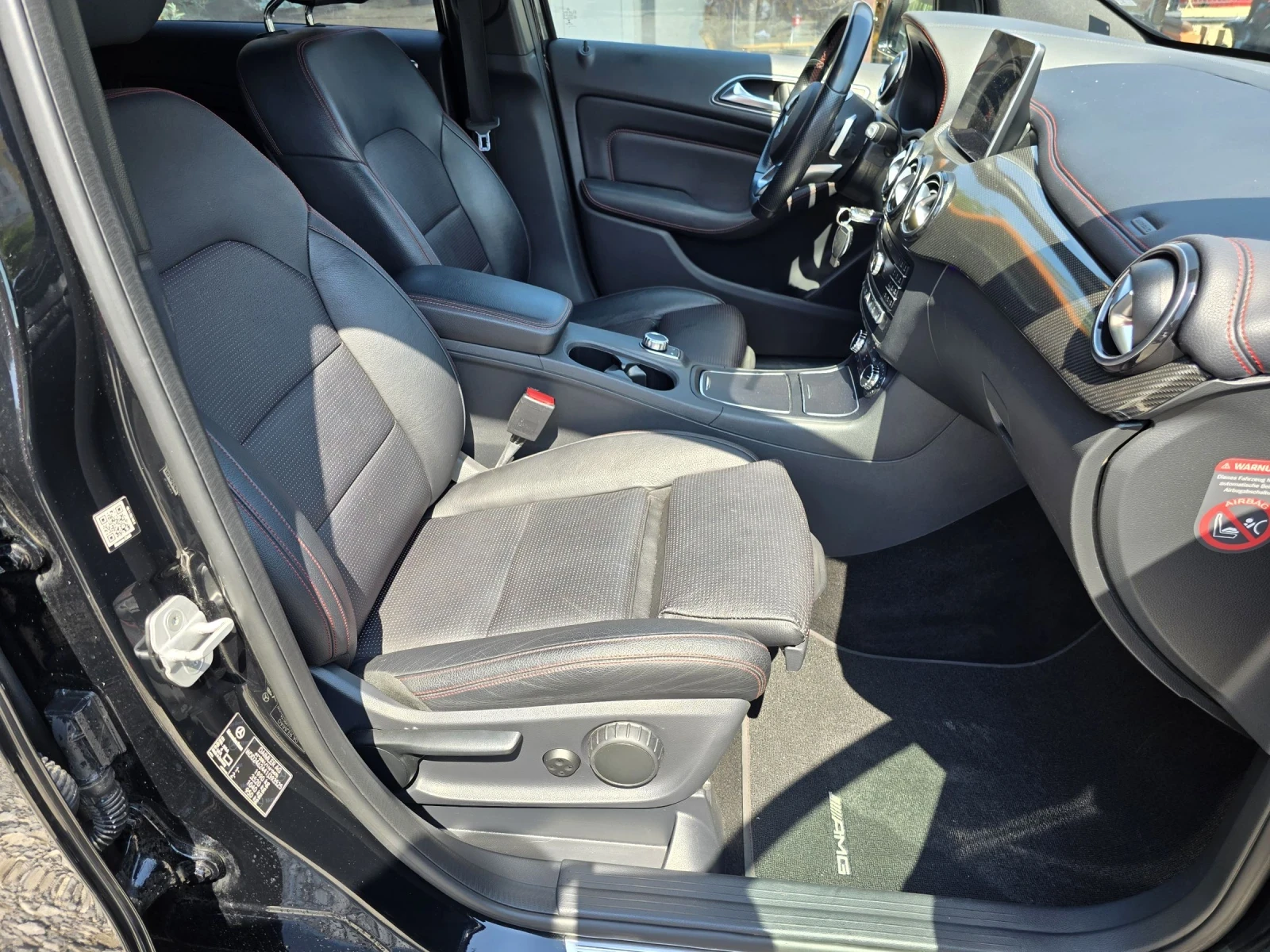 Mercedes-Benz B 250 2.0  AMG - изображение 8