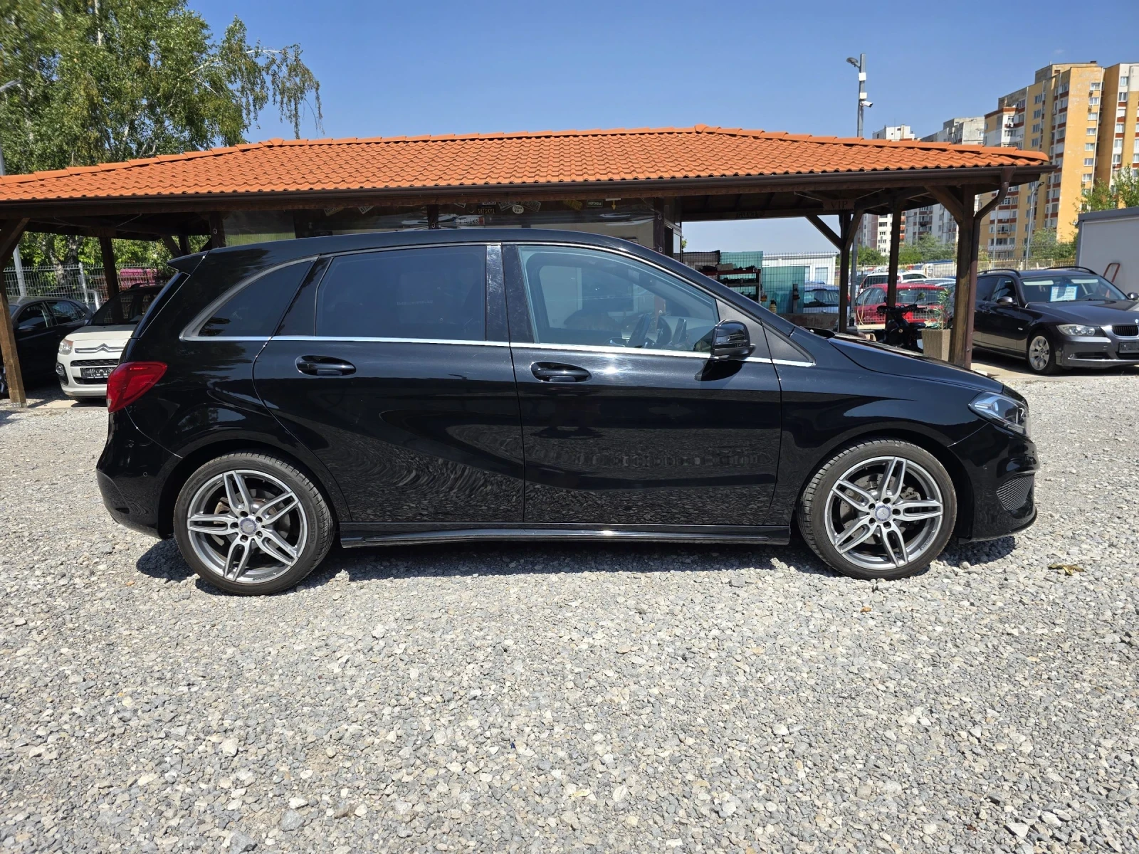 Mercedes-Benz B 250 2.0  AMG - изображение 7