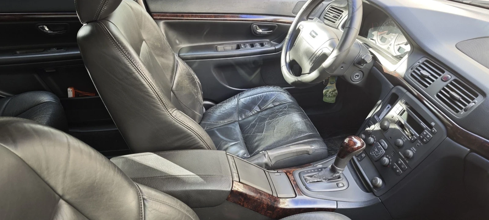 Volvo S80 2.4л. бензин, 140кс, кожа, автоматик, мулти волан - изображение 4