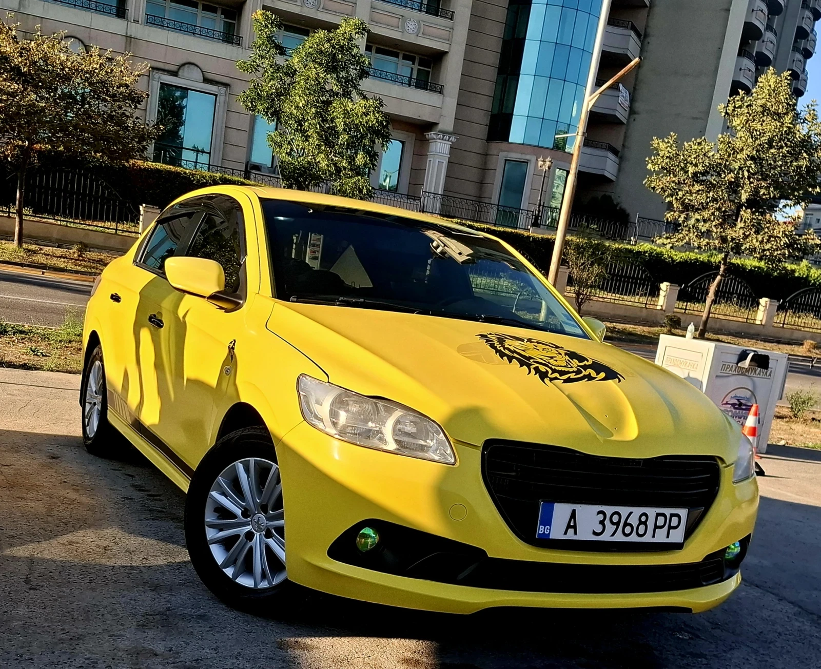 Peugeot 301 1.6HDi "ALLURE" | Mobile.bg   16