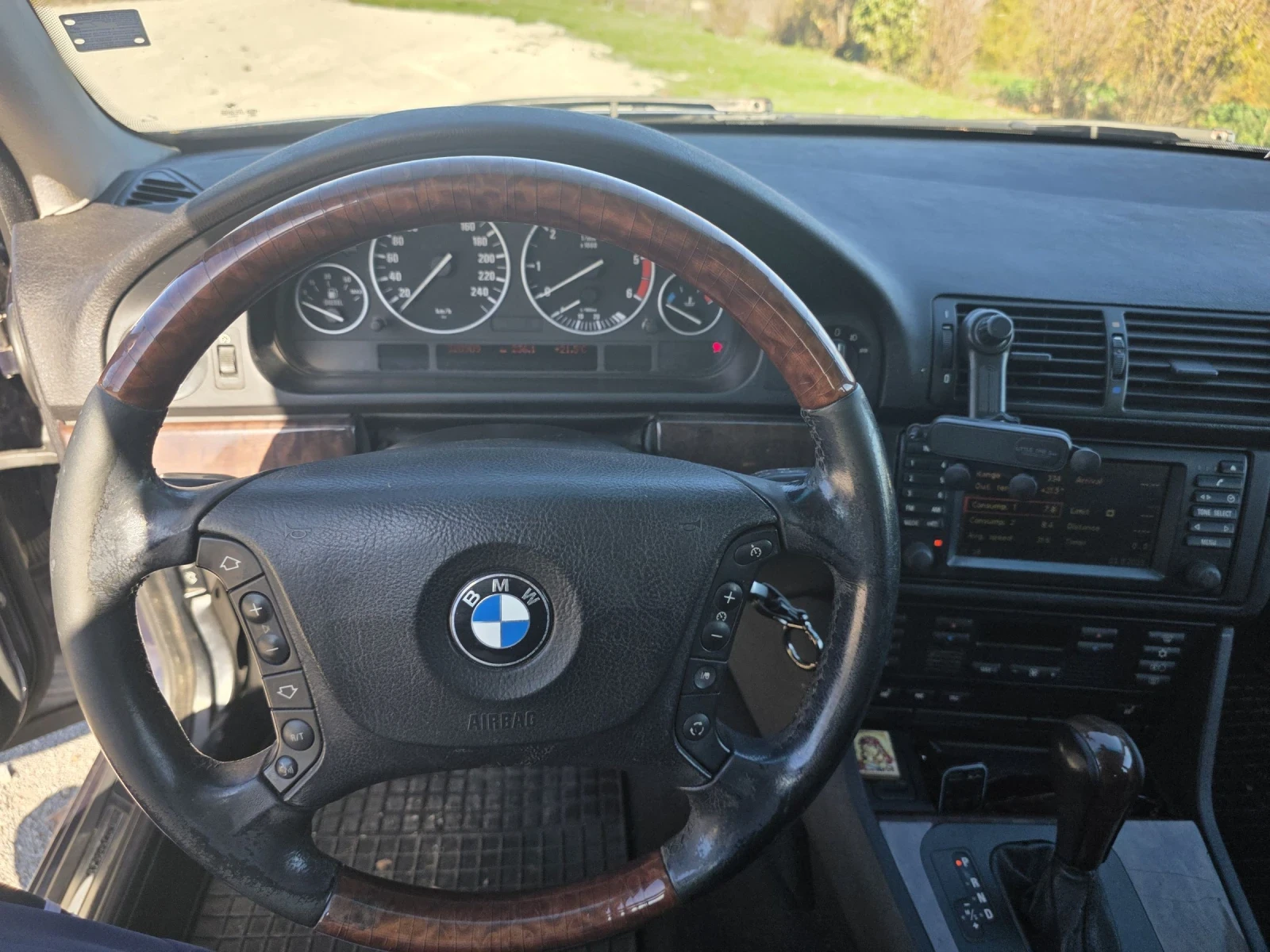 BMW 530  - изображение 9