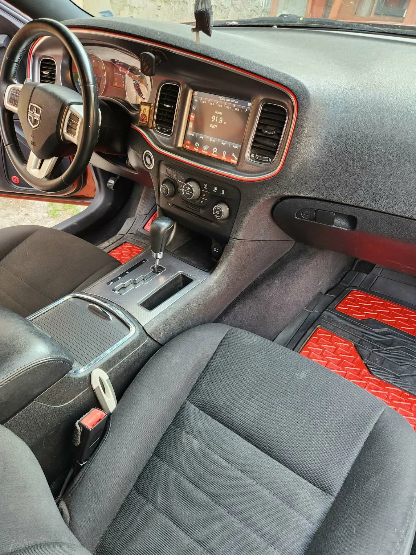 Dodge Charger  - изображение 2