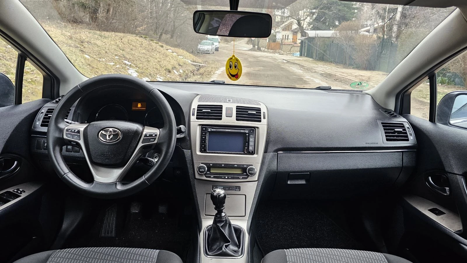 Toyota Avensis 1.8 - изображение 9