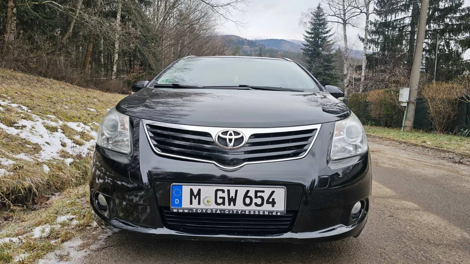 Toyota Avensis 1.8 - изображение 2