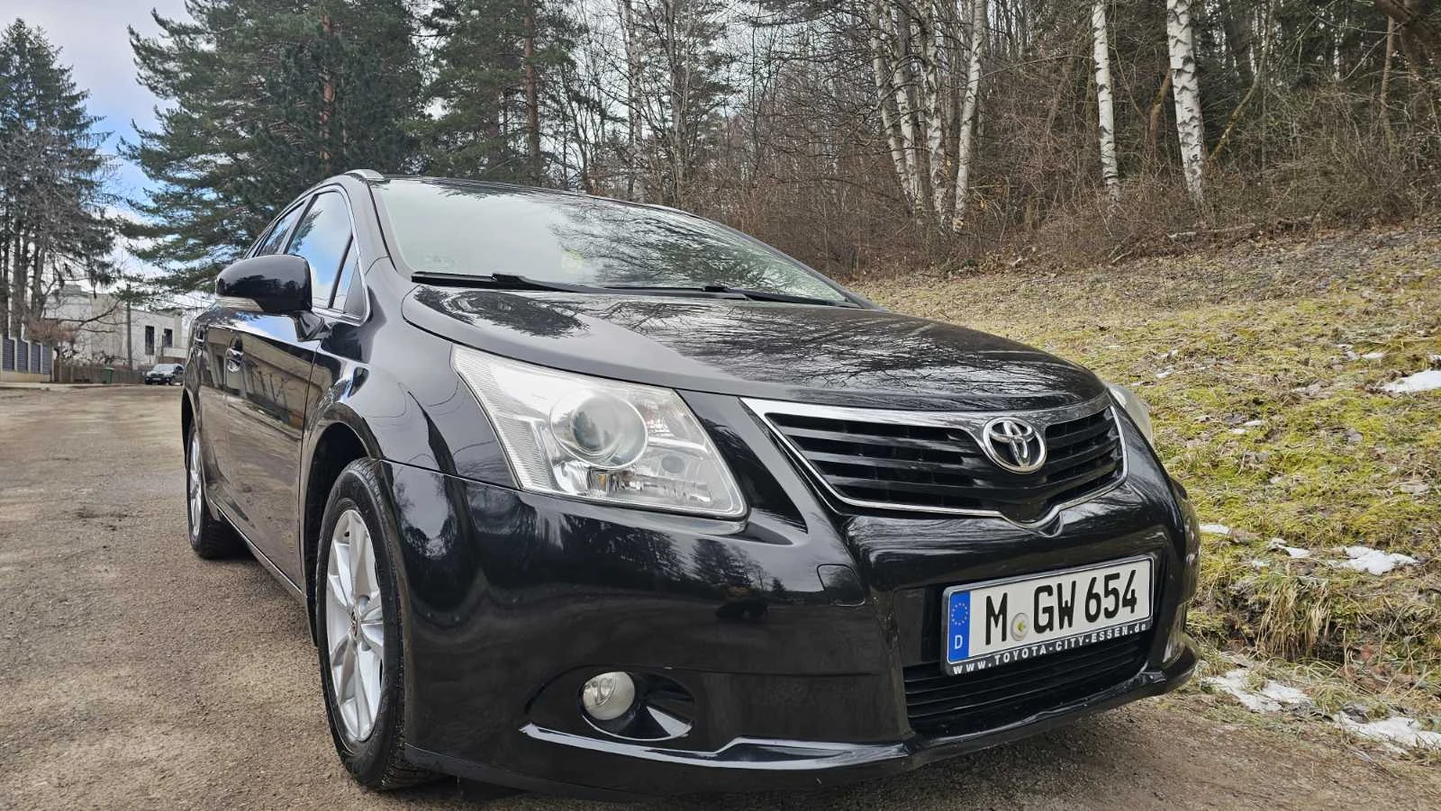 Toyota Avensis 1.8 - изображение 6