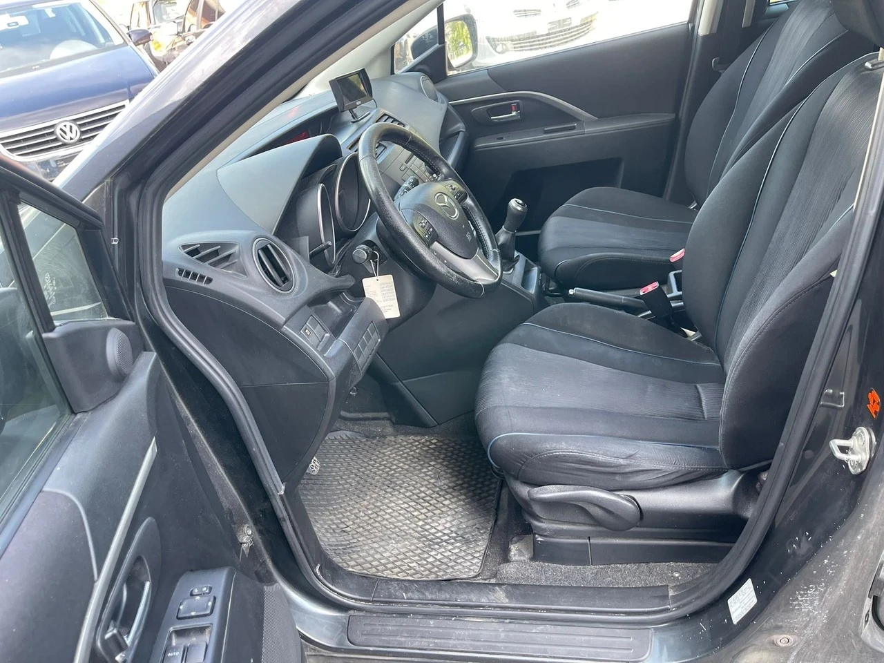 Mazda 5 1.8, снимка 9 - Автомобили и джипове - 53821264