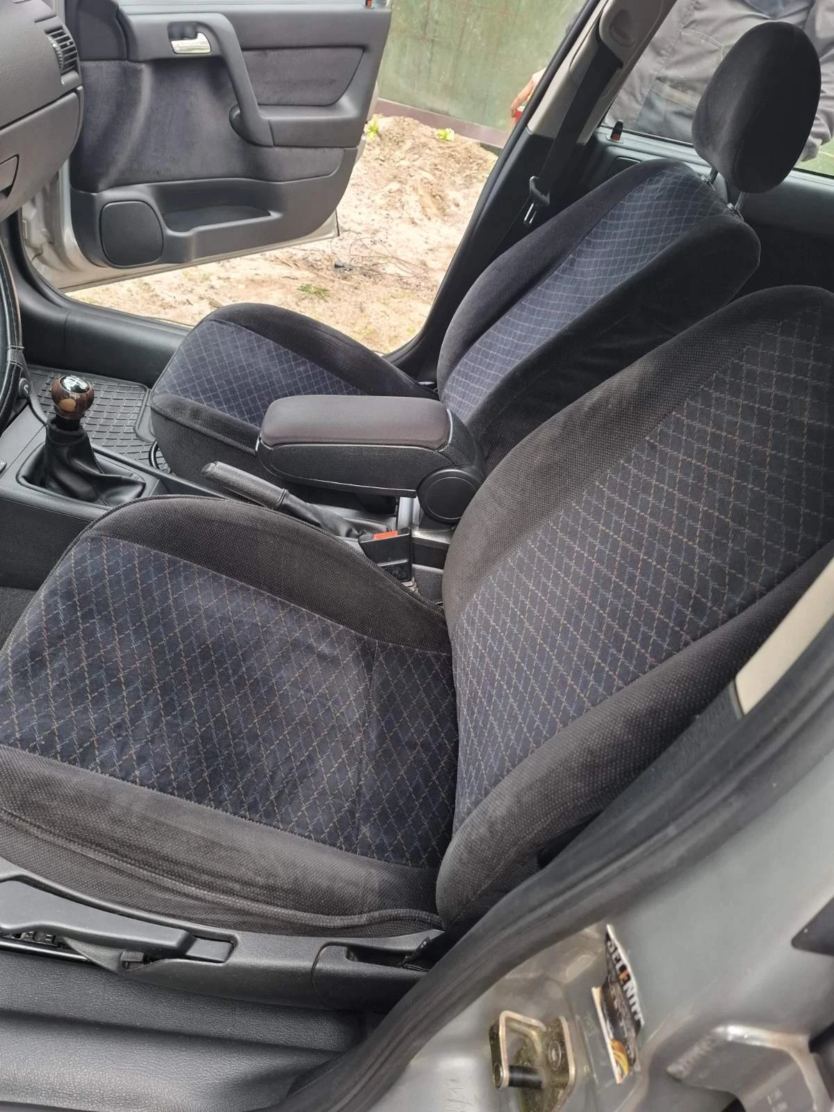 Opel Astra, снимка 8 - Автомобили и джипове - 54059154