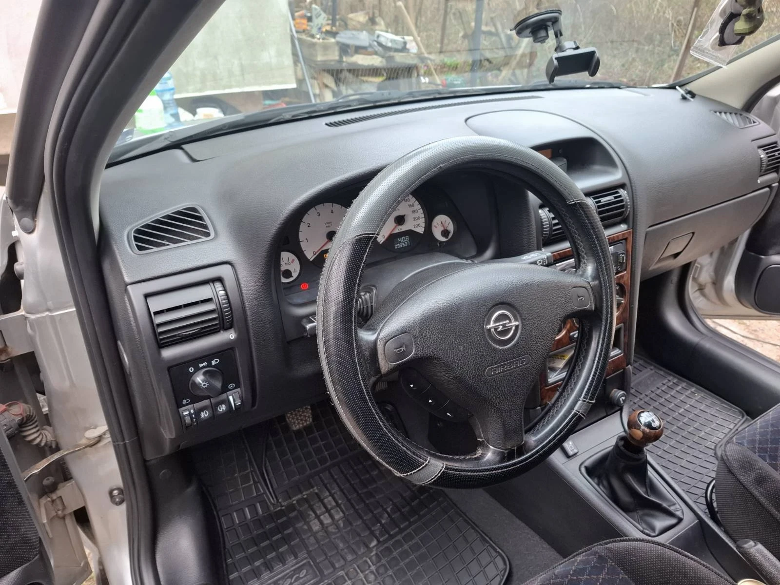 Opel Astra, снимка 6 - Автомобили и джипове - 54059154