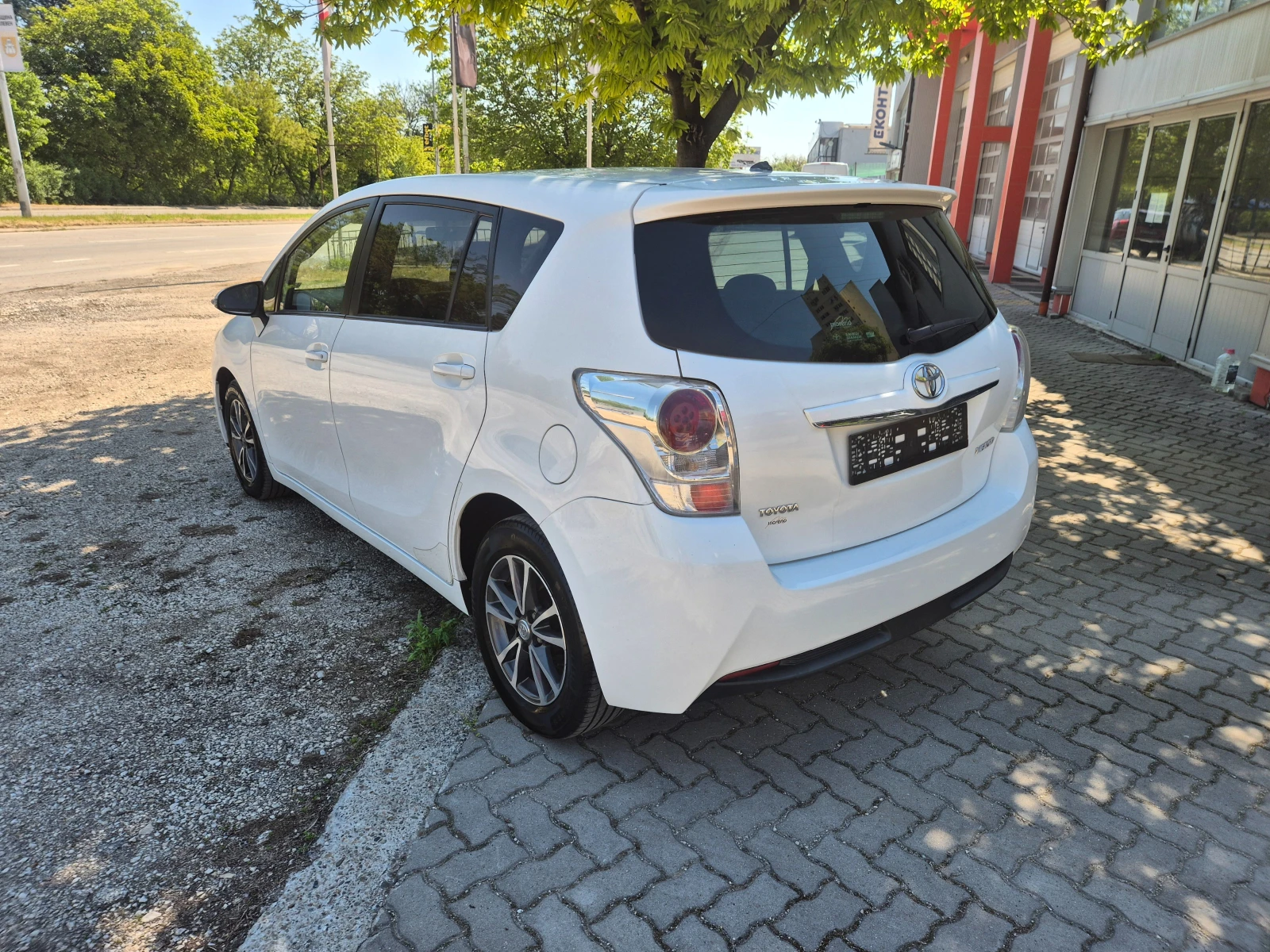 Toyota Verso 7MESTA, NAVI, KAMERA, снимка 7 - Автомобили и джипове - 54438806