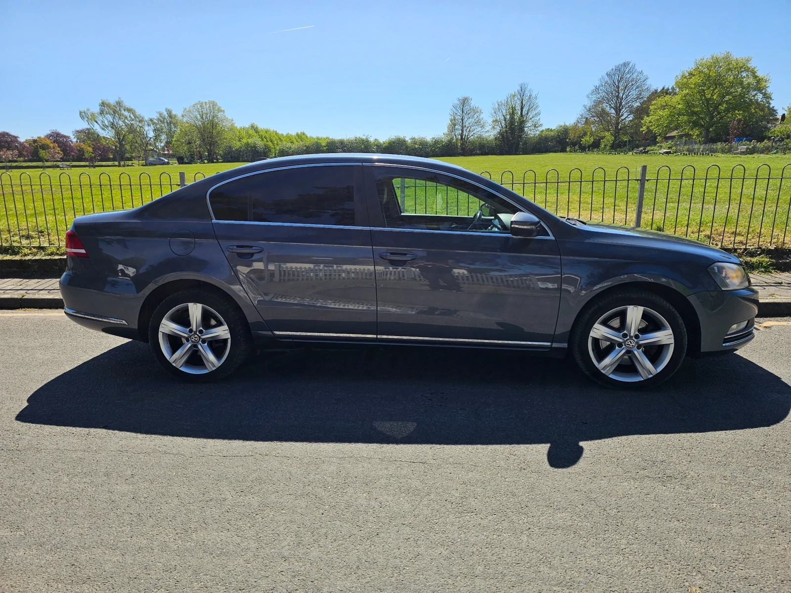 VW Passat, снимка 16 - Автомобили и джипове - 54485971