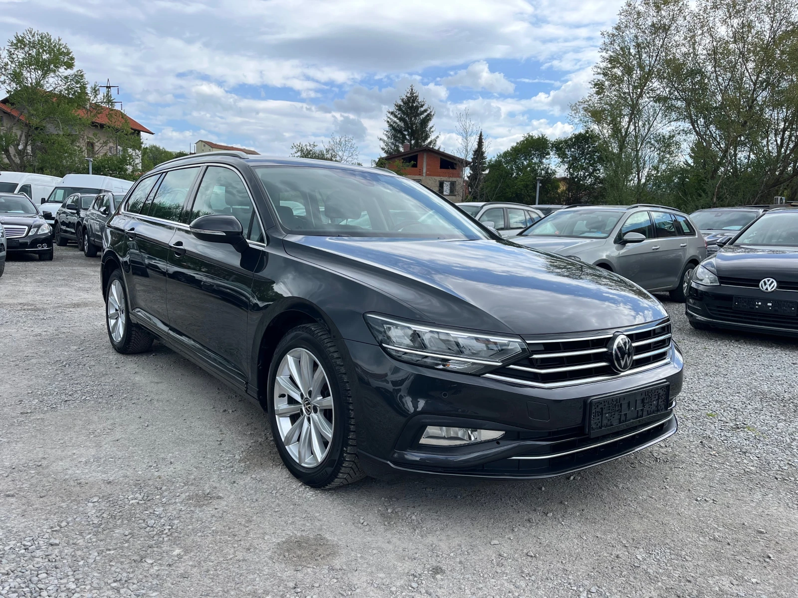 VW Passat 2.0TDI, снимка 2 - Автомобили и джипове - 54571666