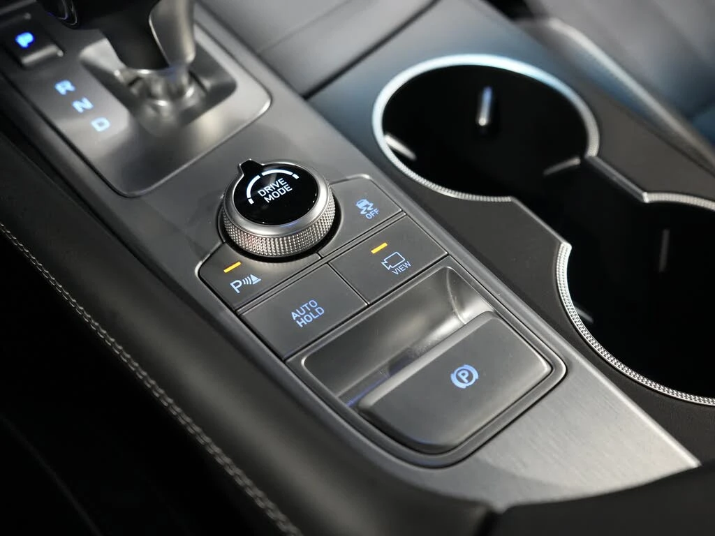 Genesis G70 3.3T AWD, снимка 15 - Автомобили и джипове - 54598712