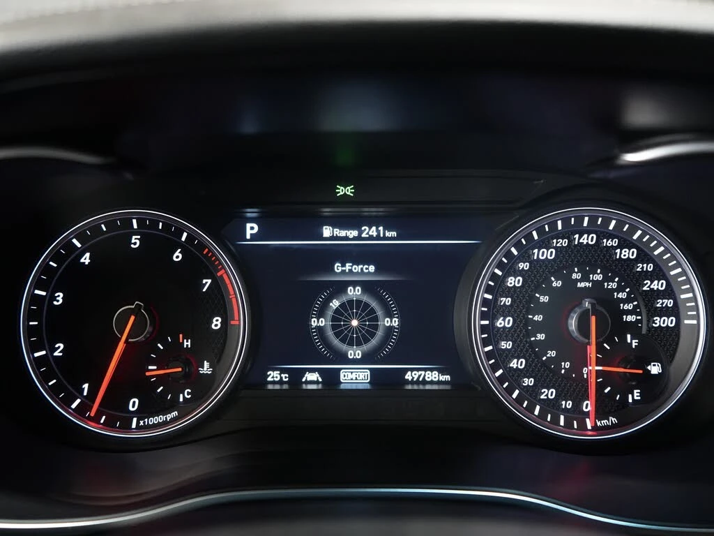 Genesis G70 3.3T AWD, снимка 13 - Автомобили и джипове - 54598712
