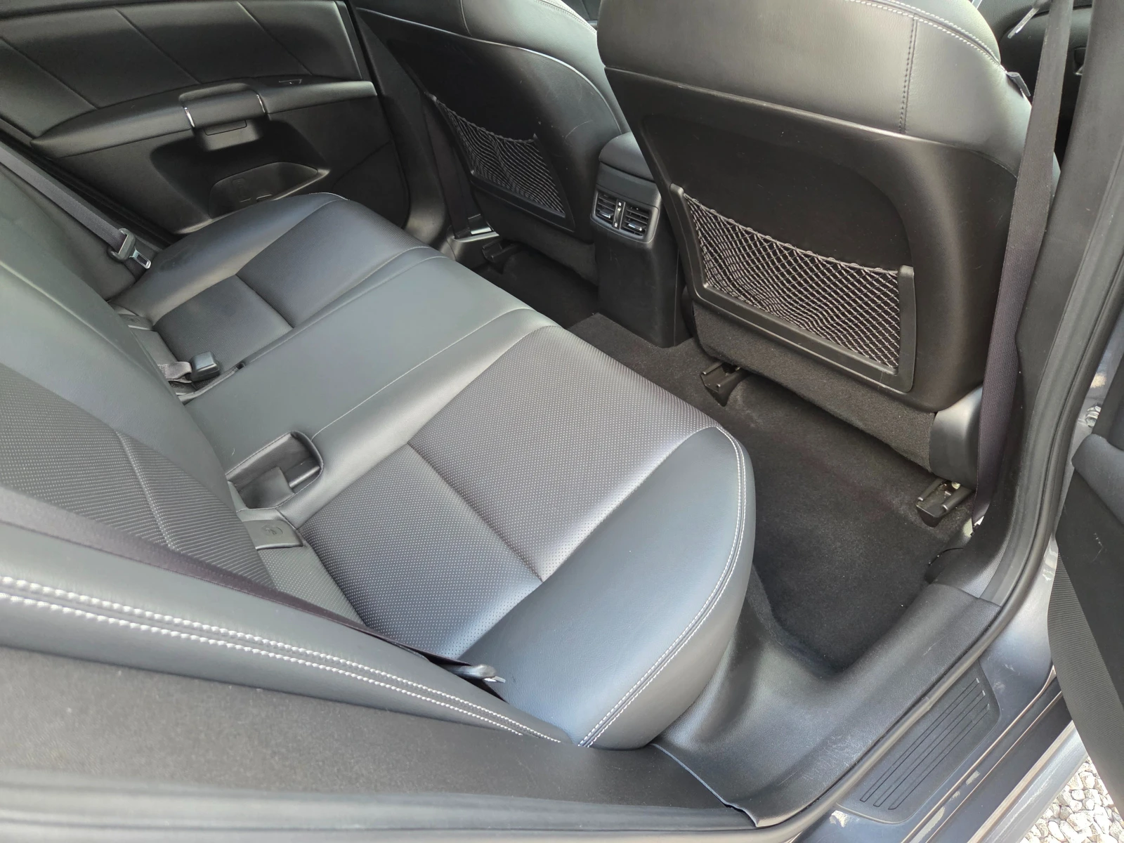 Suzuki Kizashi 2.4I AUTOMAT GAZ, снимка 9 - Автомобили и джипове - 54628825