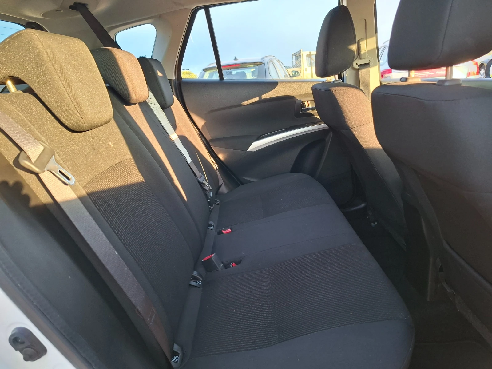 Suzuki SX4 1.0i* 69000km.* 36м. х 319EUR.* , снимка 12 - Автомобили и джипове - 54691409