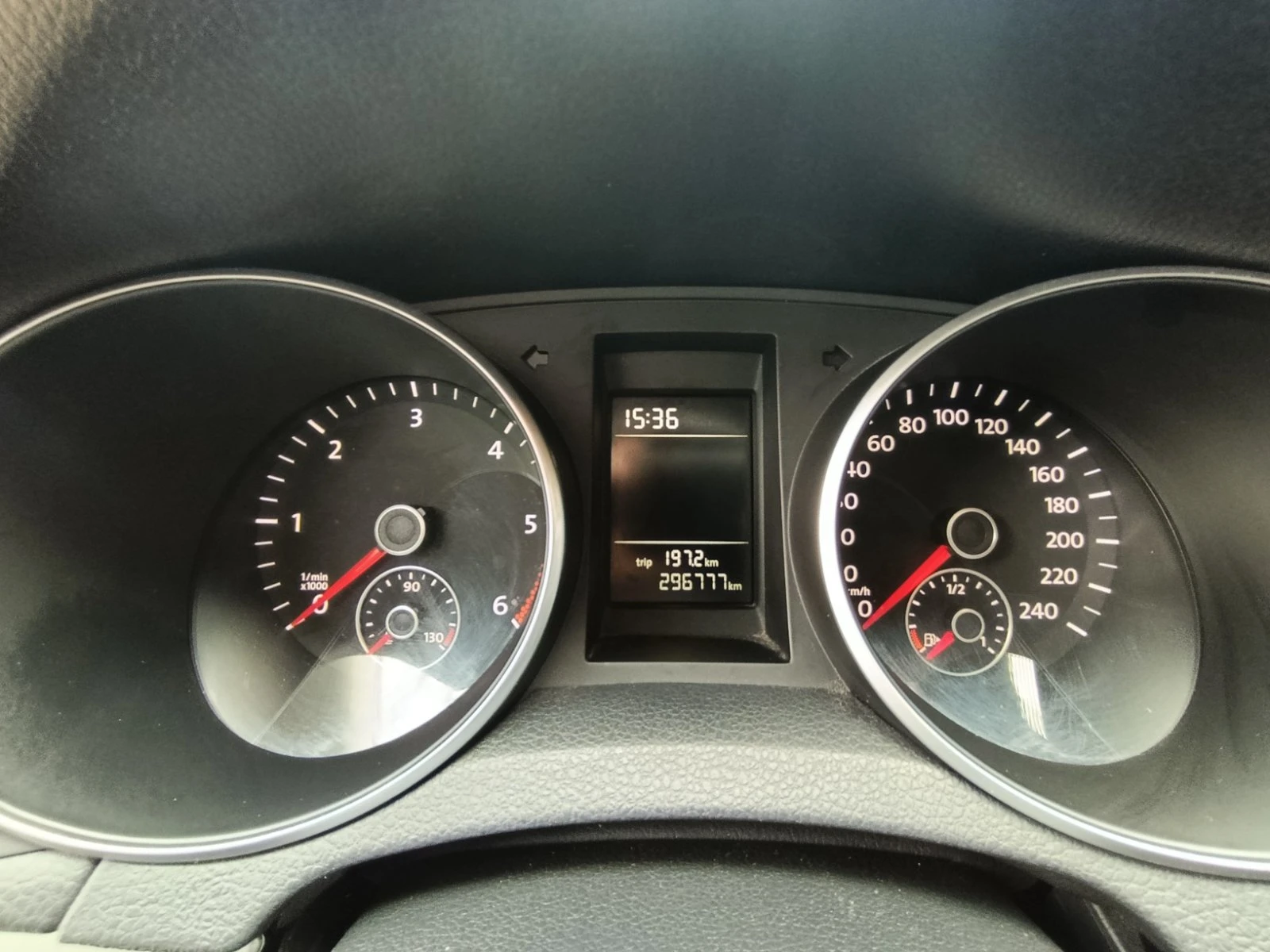 VW Golf, снимка 8 - Автомобили и джипове - 54731127