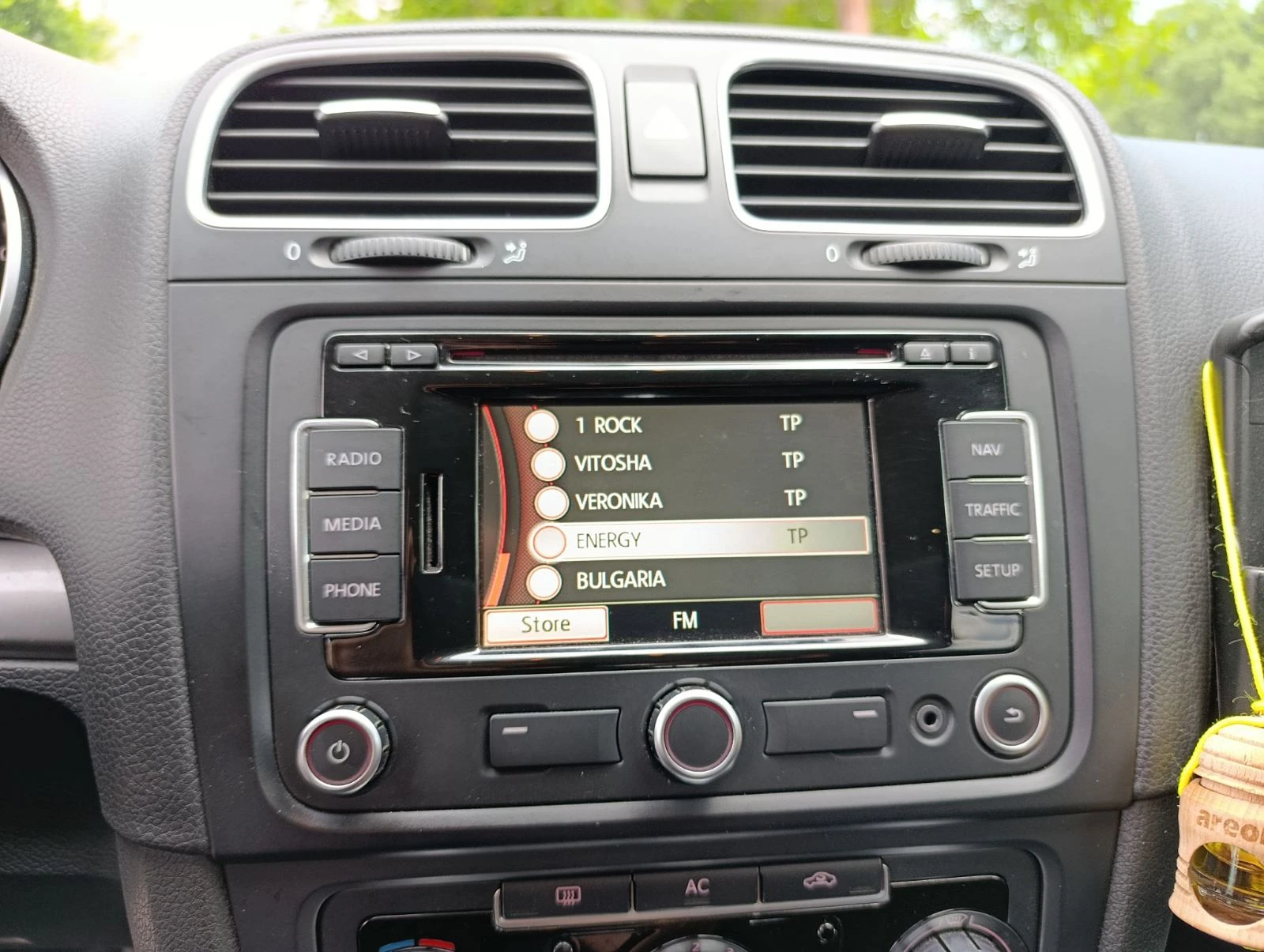 VW Golf, снимка 7 - Автомобили и джипове - 54731127