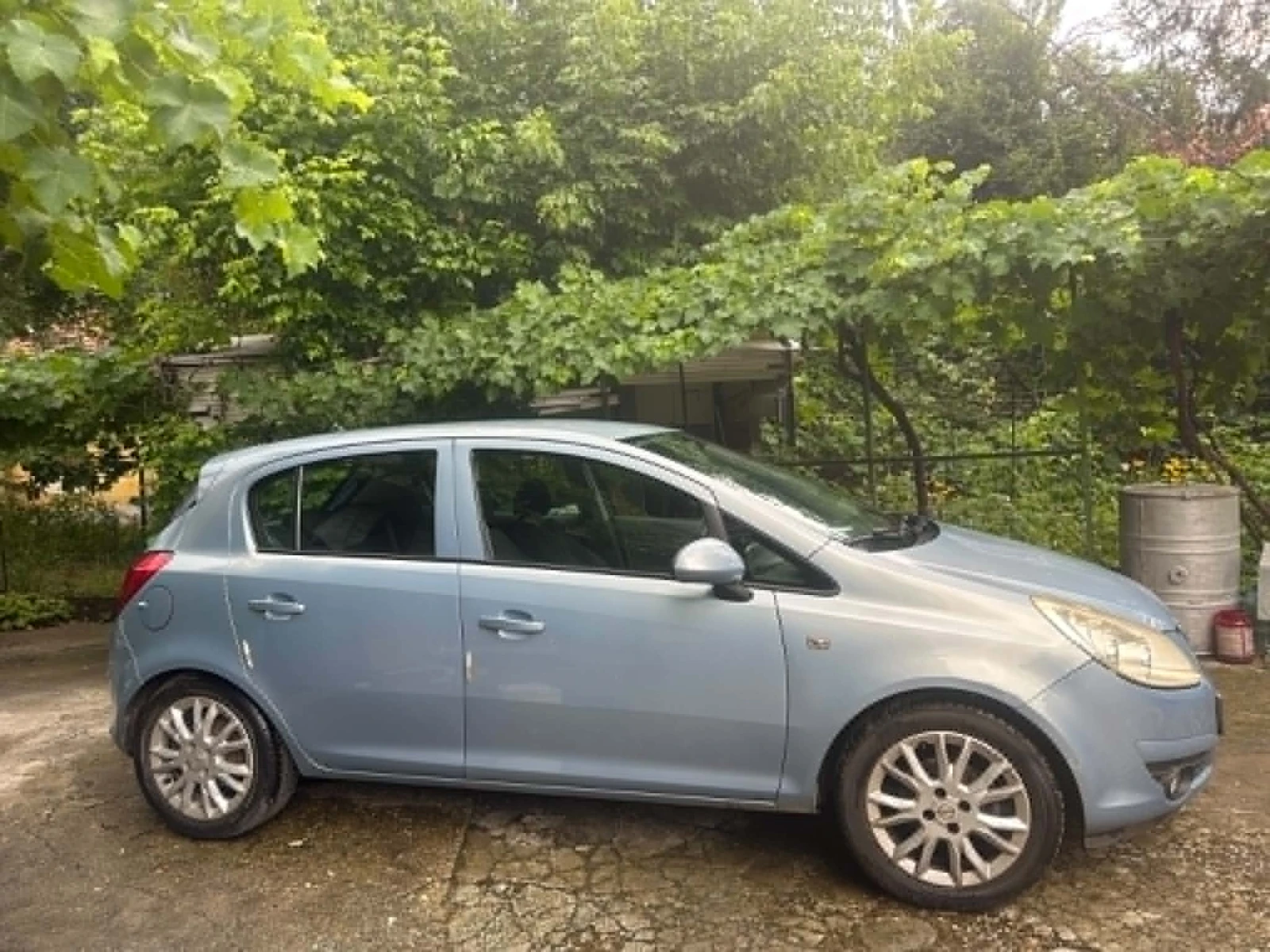 Opel Corsa 1.2 Бензин/Газ  Много икономичен автомобил, снимка 2 - Автомобили и джипове - 55255254