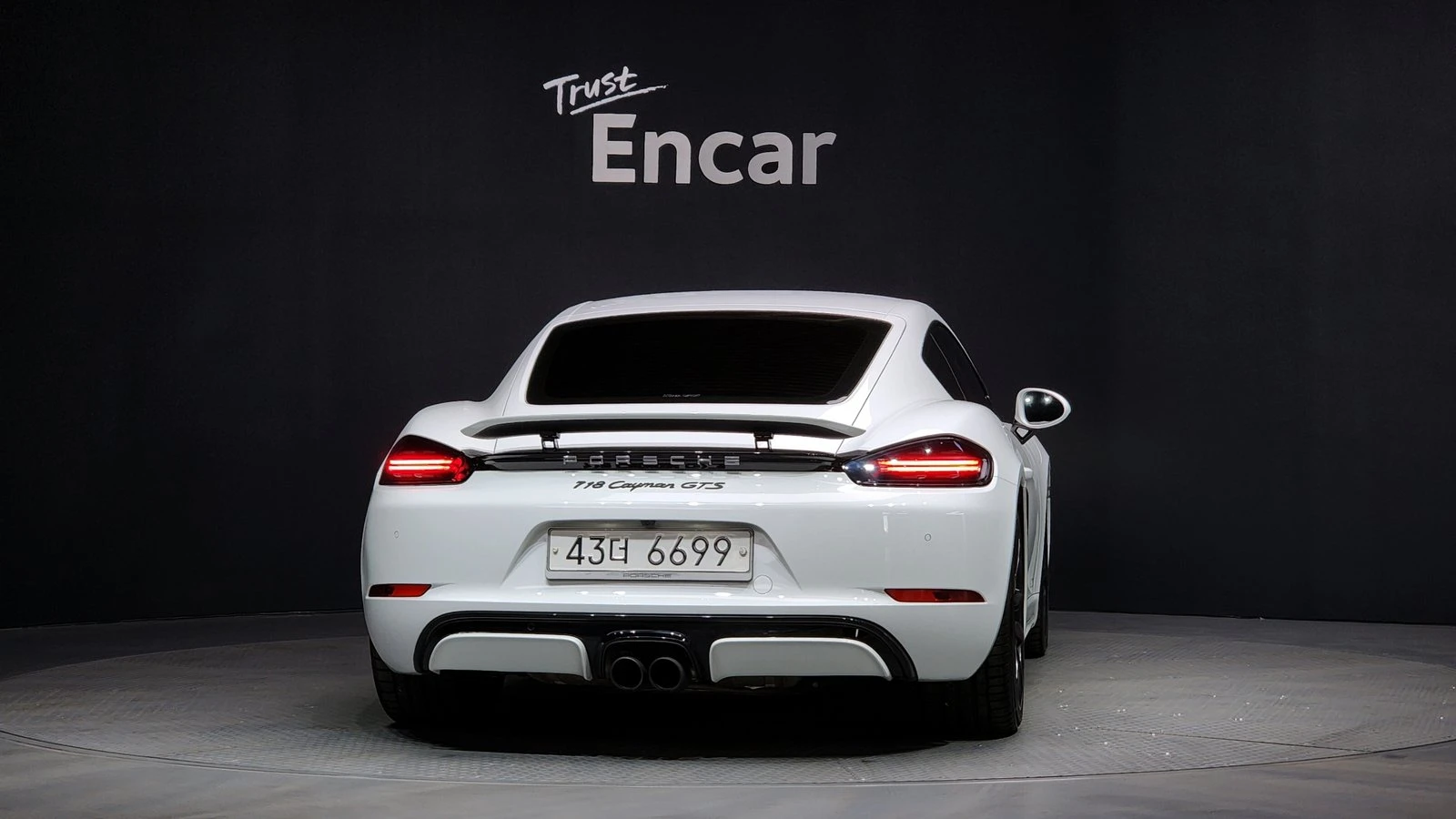 Porsche Cayman GTS* KEYLESS* ПОДГРЕВ ВОЛАН* КРАЙНА ЦЕНА, снимка 4 - Автомобили и джипове - 55271946